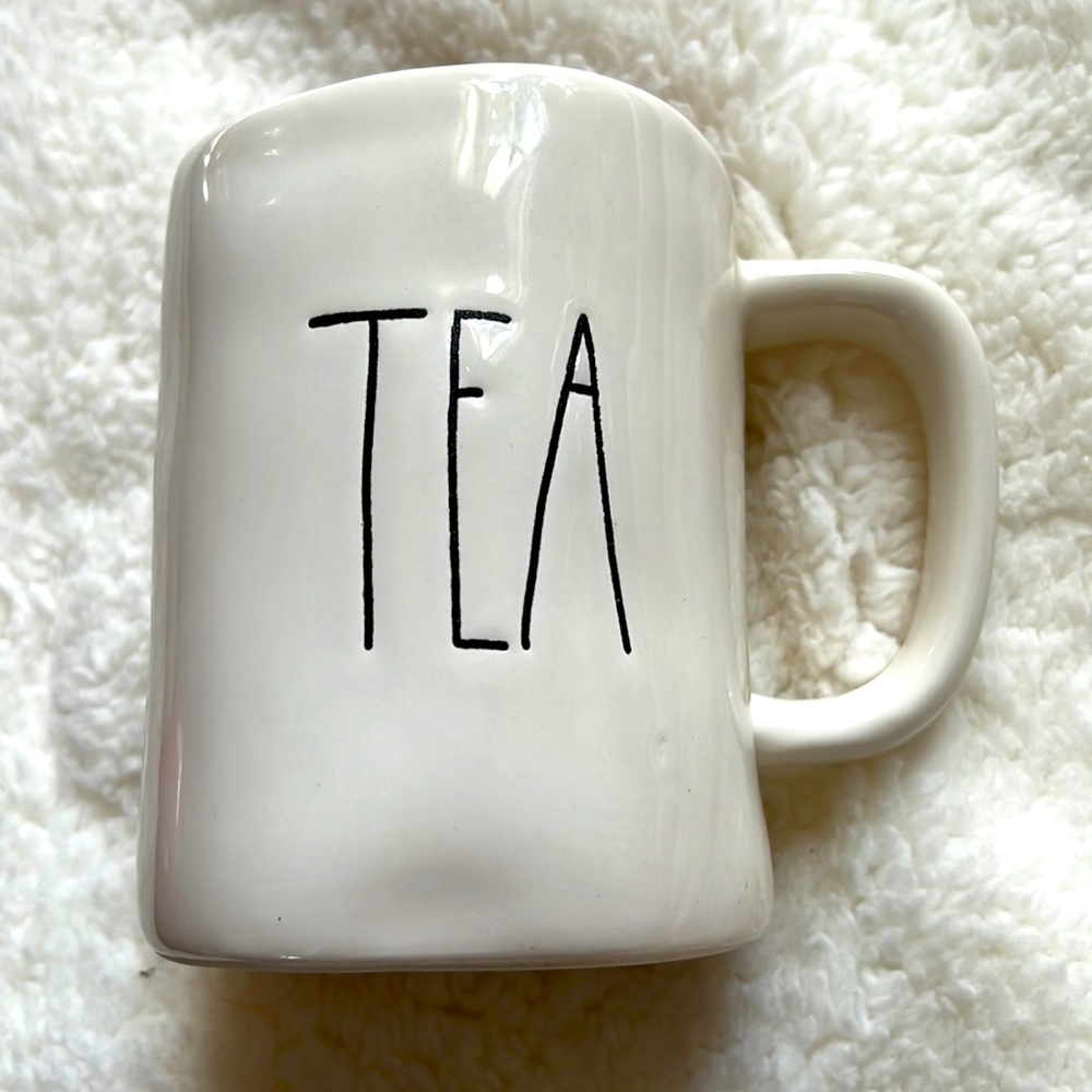 Rae Dunn Tae Mug